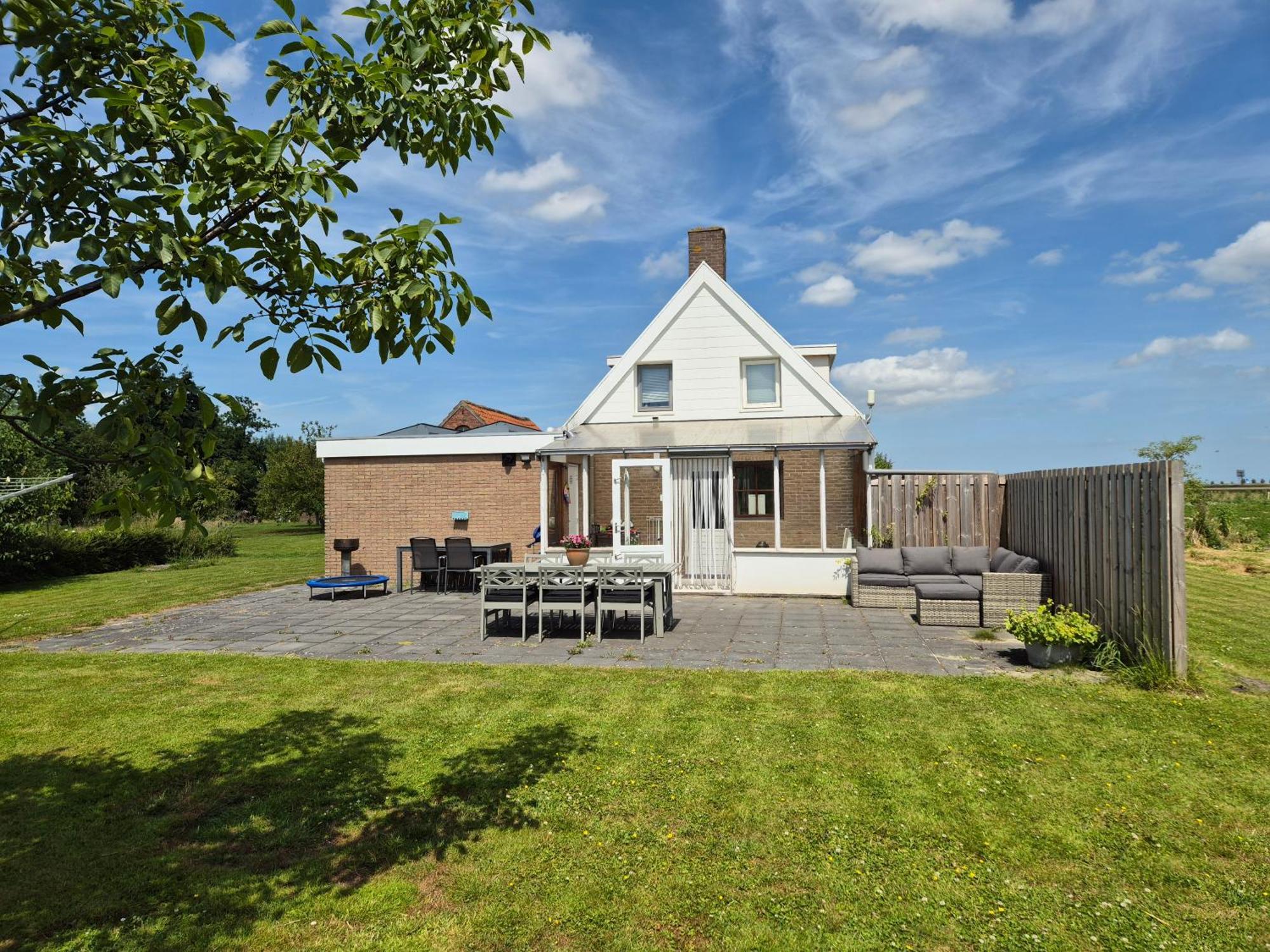 Vrijstaande Ruime Familiewoning Landelijk Gelegen Villa Lewedorp Exterior photo