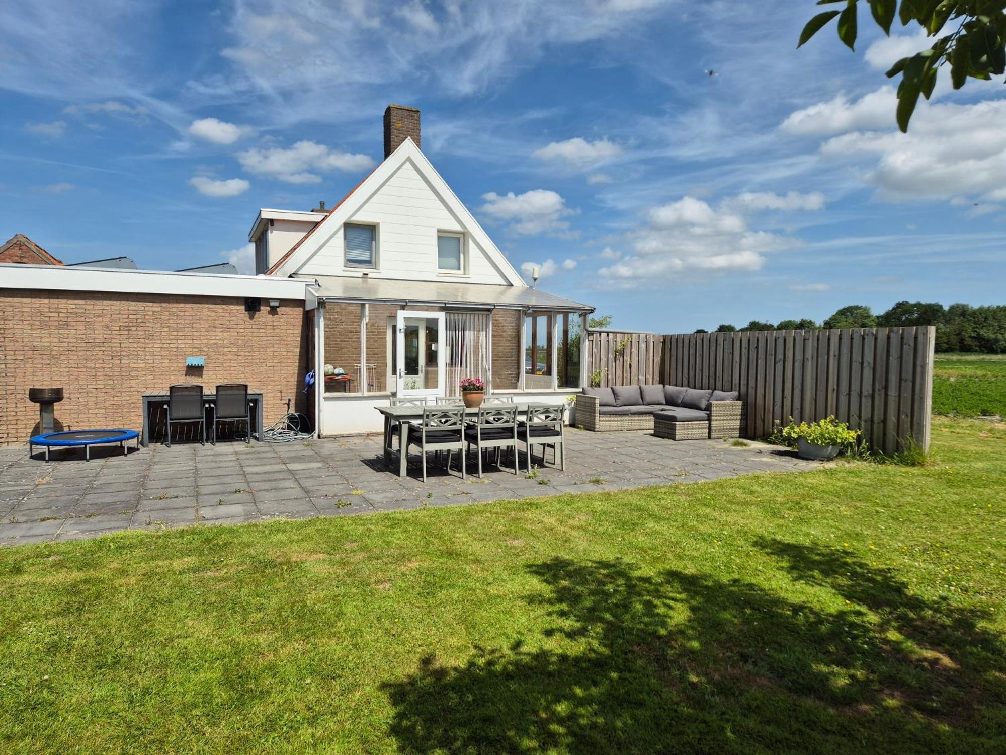 Vrijstaande Ruime Familiewoning Landelijk Gelegen Villa Lewedorp Exterior photo